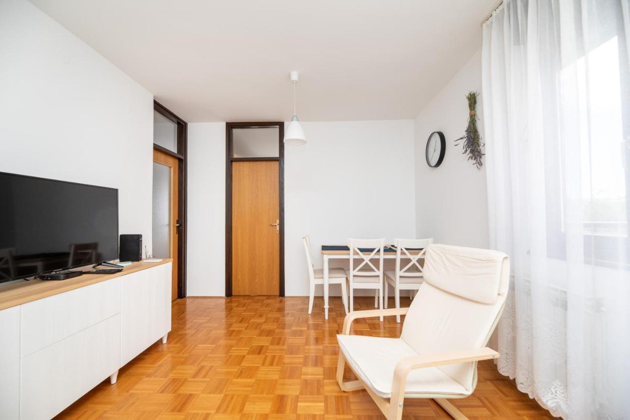Iva Appartement Zagreb Buitenkant foto