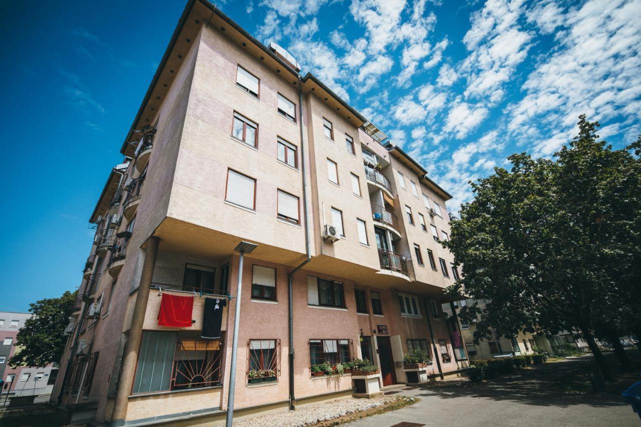 Iva Appartement Zagreb Buitenkant foto